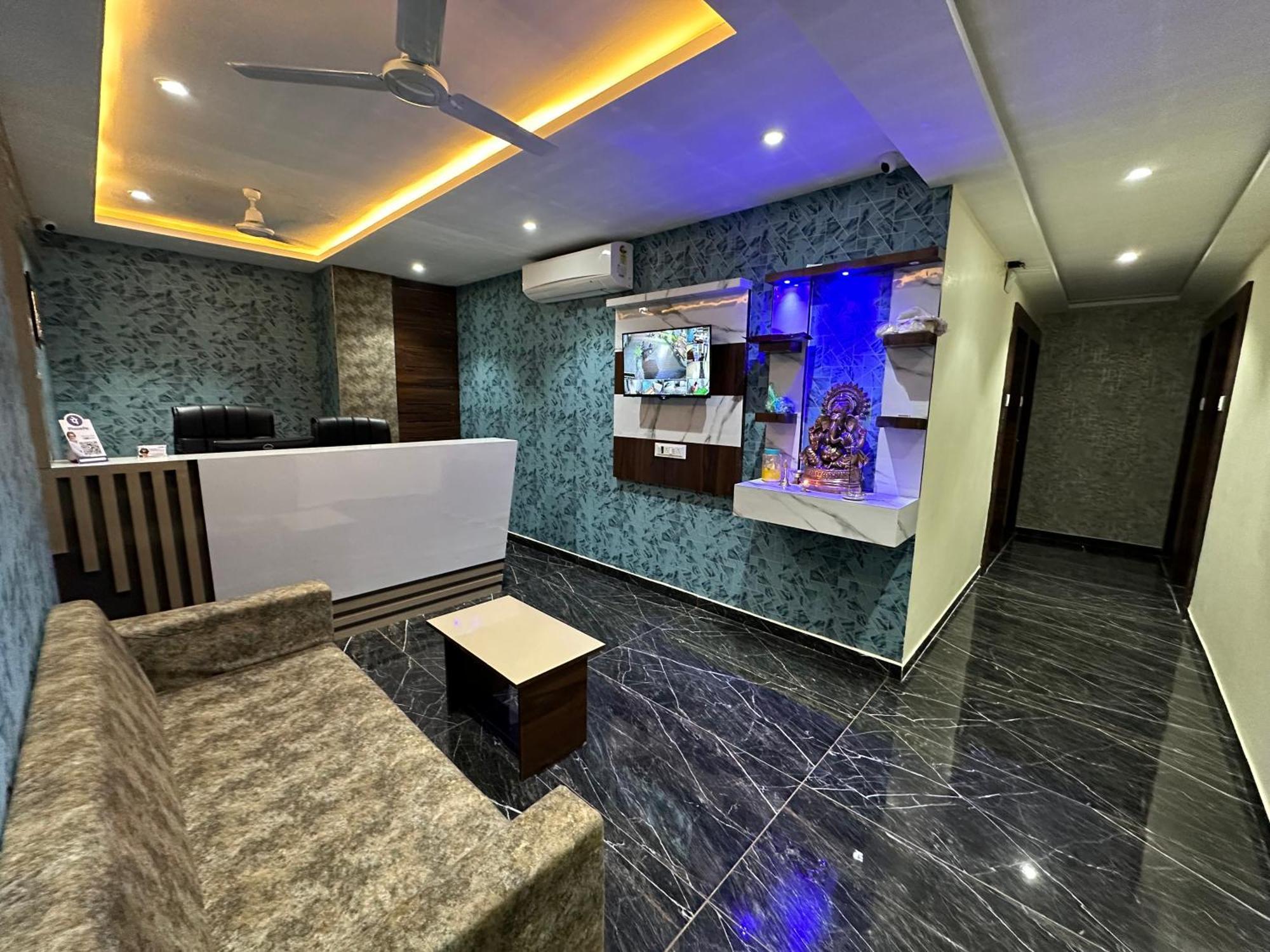 Hotel Golden View Vadodara Exterior foto